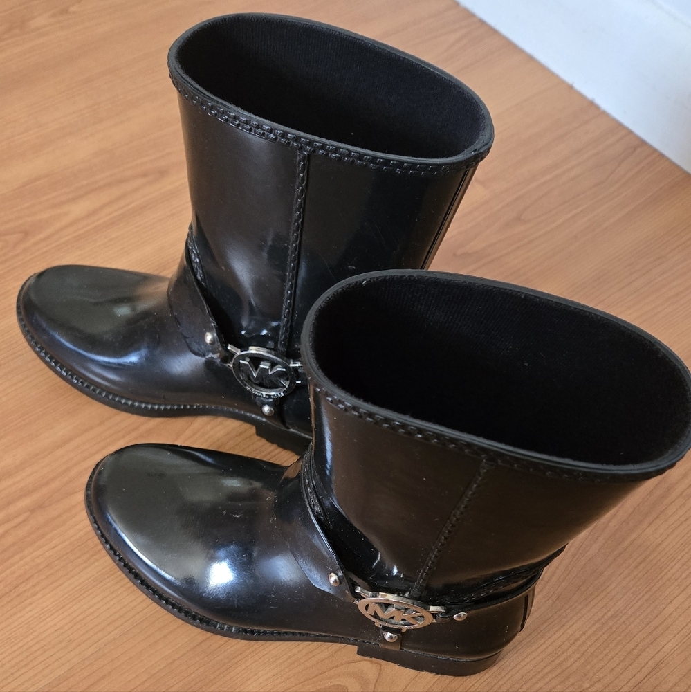 Michael Kors Shiny Black Boots with Silver Logo